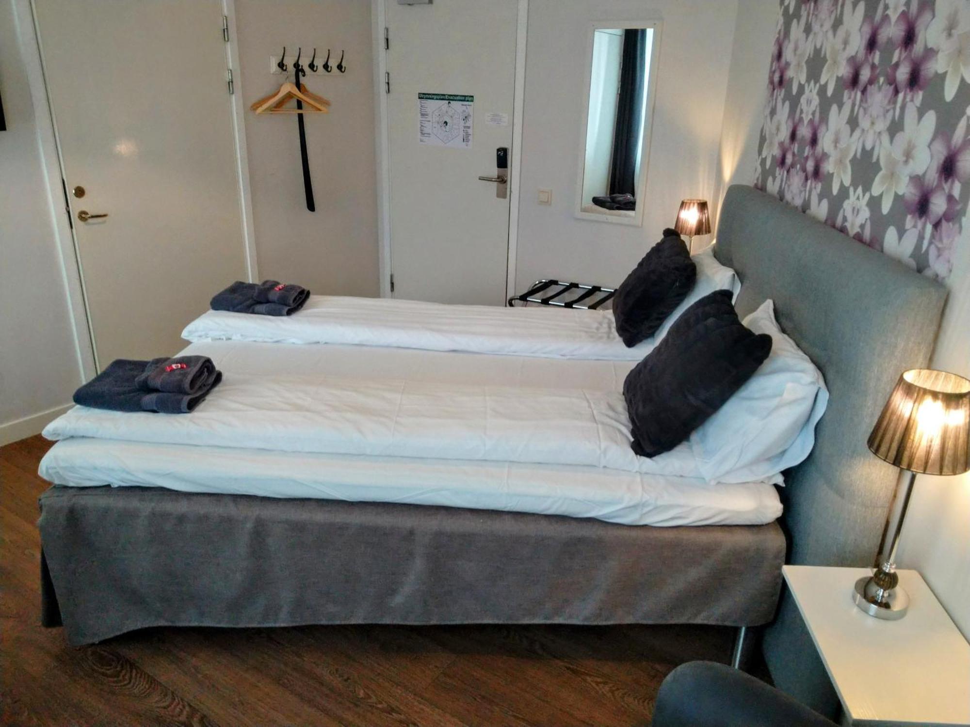 Hotel Charlotte / Stella Uppsala Extérieur photo